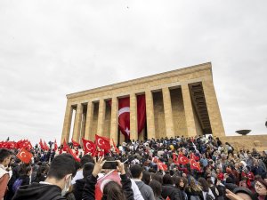 19 Mayıs tüm yurtta coşkuyla kutlandı