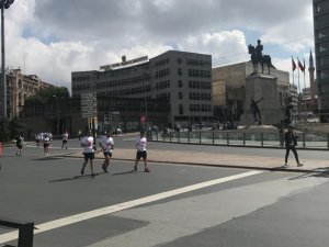 Ankara'da Başkent Kültür Yolu Koşusu düzenlendi