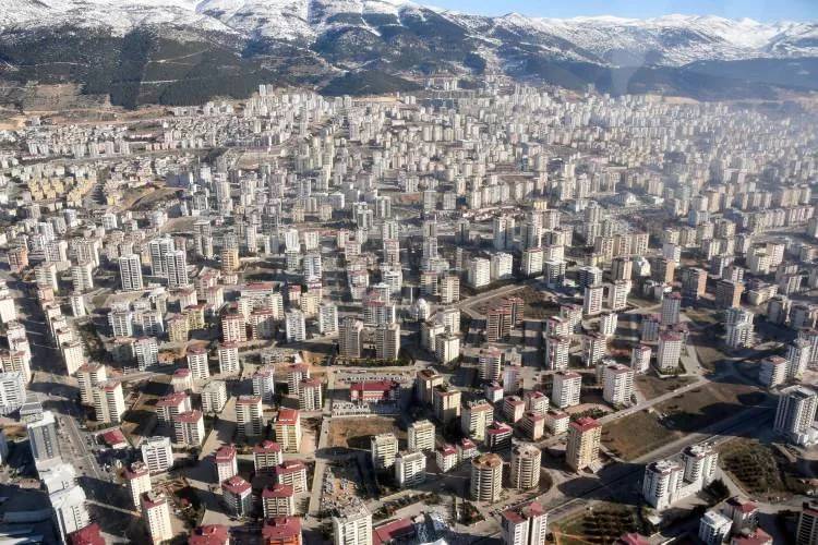 Kahramanmaraş'taki büyük yıkım, helikopterden görüntülendi 5