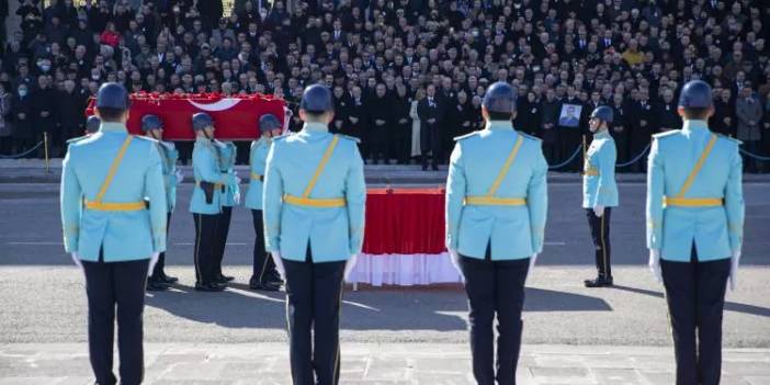 Deniz Baykal son yolculuğuna uğurlandı