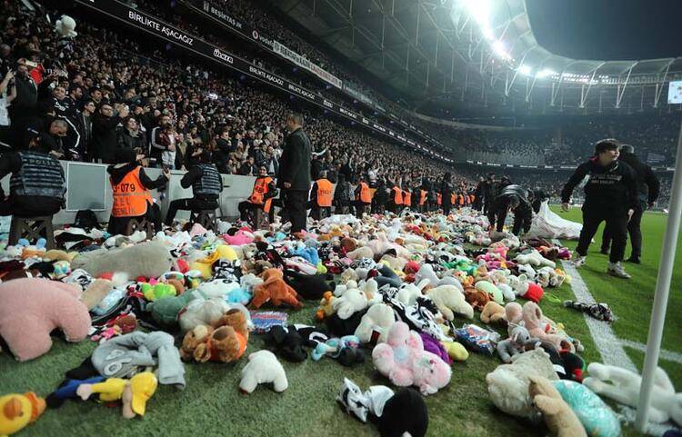 Beşiktaş’tan ‘Bu oyuncak sana arkadaşım’ kampanyası 10