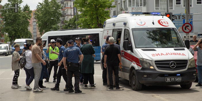 Ankara'da 10 katlı binadaki yangından ilk görüntüler 9