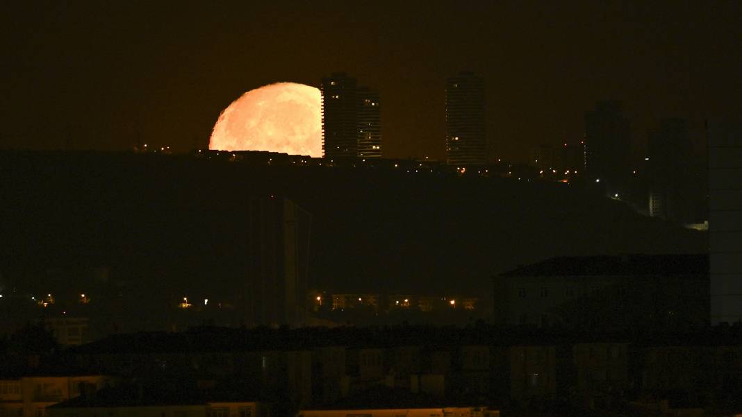 Ankara'da dolunay manzarası 11