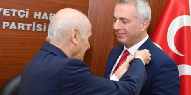 BBP’li belediye başkanı MHP’ye geçti