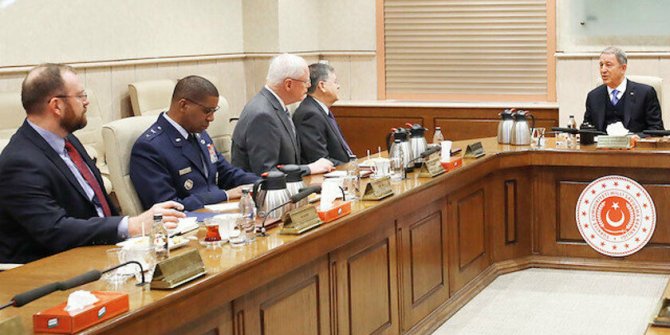 Bu kez niye geldin: Washington'un hamlesi pek çok soru işaretine neden oldu