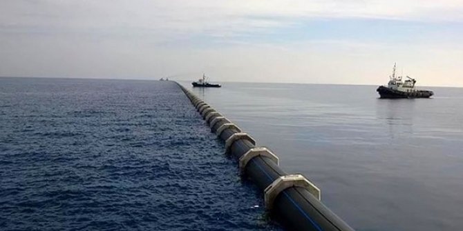 KKTC'ye su taşıyan boru patladı