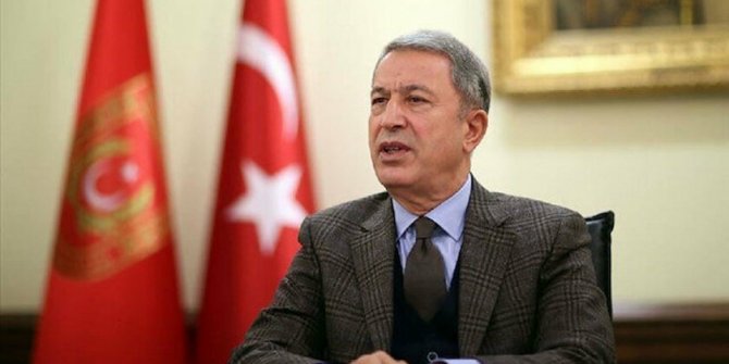 Bakan Akar'dan Yunanistan'a sert tepki: 16 adayı silahlandırıyor