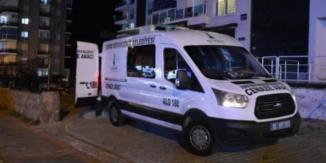 Koluna şırınga ile sıvı madde enjekte ederek canına kıydı