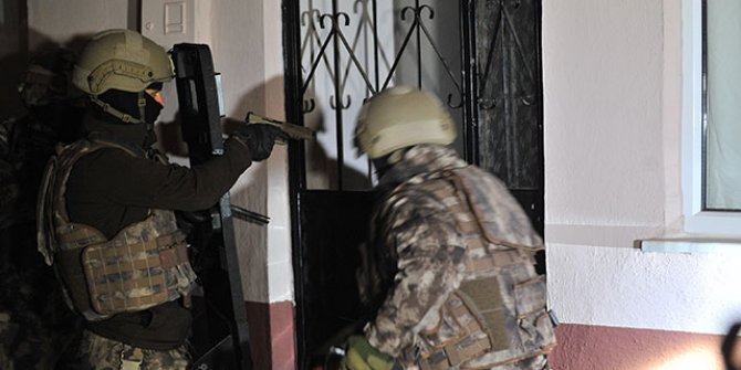 700 polis ile dev operasyon