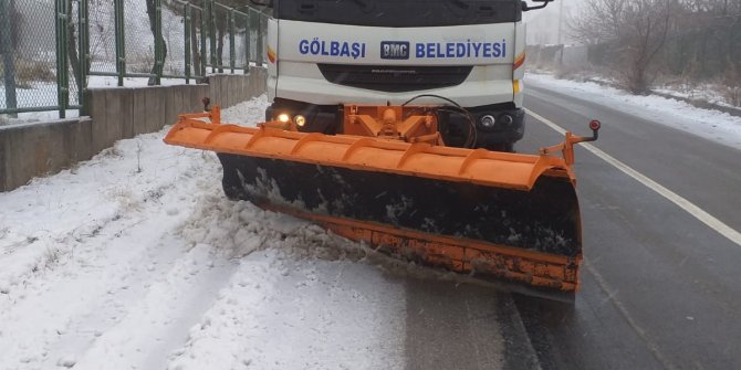 Gölbaşı'nda 54 mahallede 7/24 çalışma