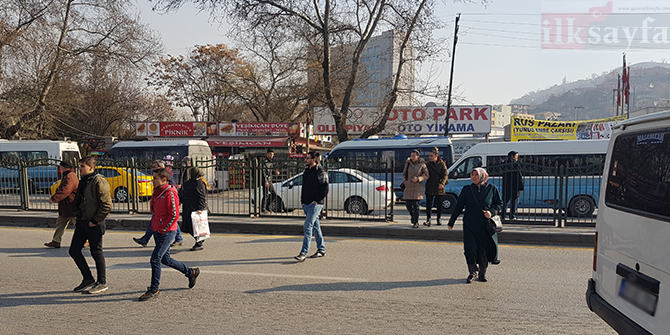 Dışkapı Hastanesinin önüne üst geçit talebi