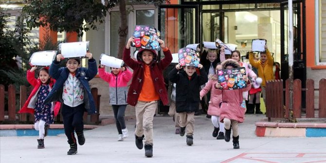 18 milyon öğrencinin yarıyıl tatili başladı