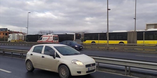 Okmeydanı'nda metrobüs kazası