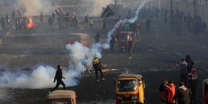 Irak'ta protestolar yeniden alevlendi: Ölü sayısı artıyor