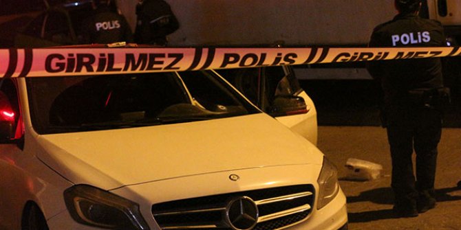 Beyoğlu'nda silahlı çatışma: 3 yaralı