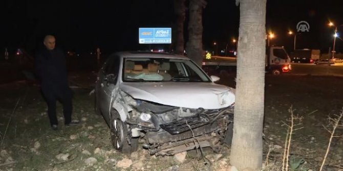 AK Parti Antalya Milletvekili Aydın ve eşi trafik kazası geçirdi