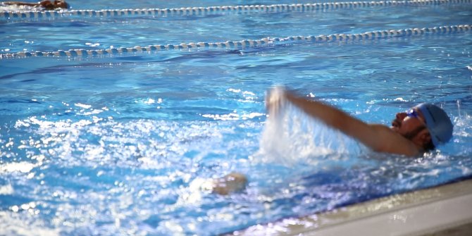 Gölbaşı Belediyesi Yarı Olimpik Yüzme Havuzu her gün misafirlerini ağırlıyor