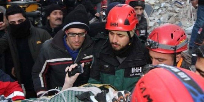 Cep telefonu ile kurtuldu