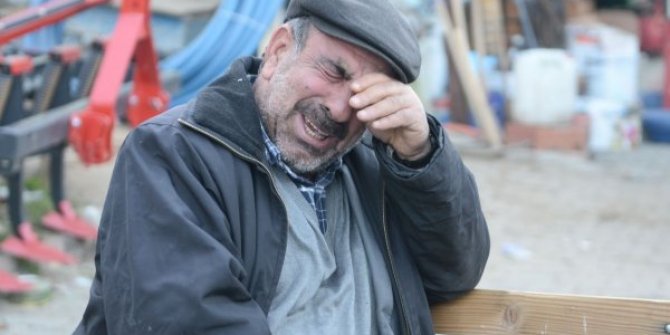 Elazığ'da deprem sonrası acı fotoğraf
