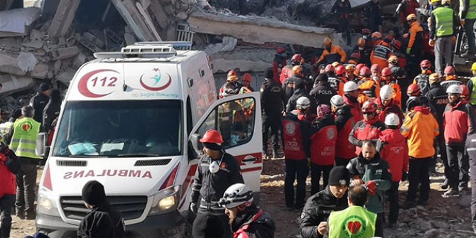 AFAD son durumu paylaştı! 45 kişi kurtarıldı, 39 kişi hayatını kaybetti