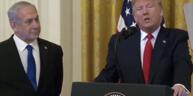 Trump ‘Yüzyılın Anlaşması’ adını verdiği planını açıkladı