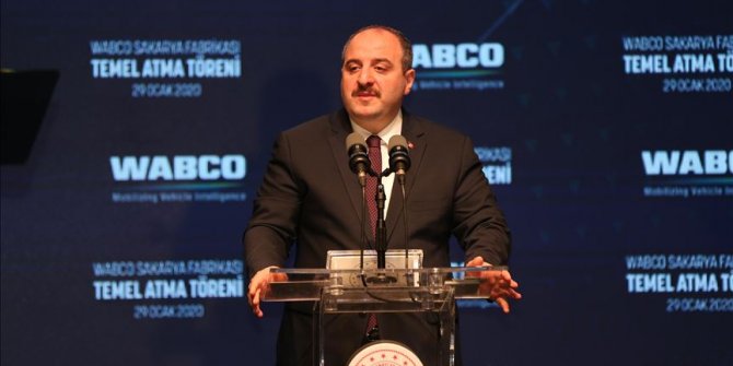 Bakan Varank: 100 bin liraya kadar faizsiz kredi vereceğiz