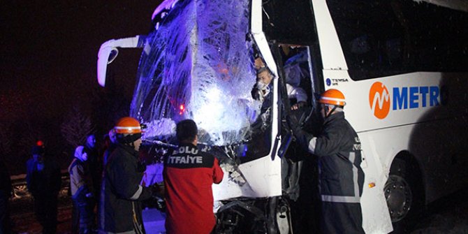 TEM'de zincirleme kaza: 1 ölü, 20 yaralı