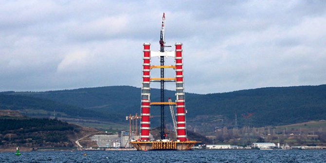 1915 Çanakkale Köprüsü ayakları 143 metreye ulaştı