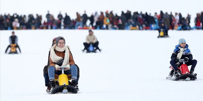 Yarıyıl tatilinde turizmcilerin yüzü güldü