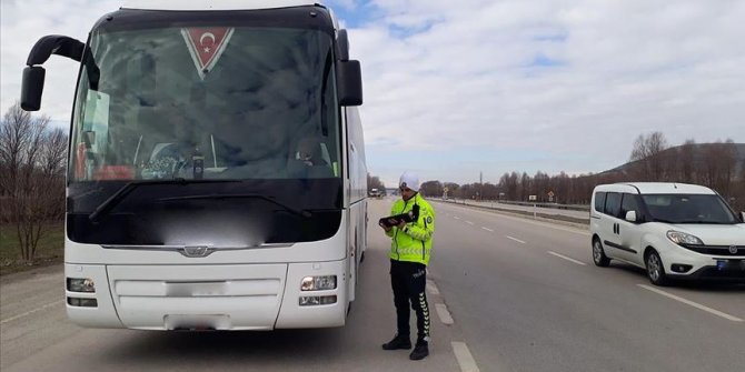 Şehirler arası yolcu taşıyan 268 otobüs trafikten men edildi