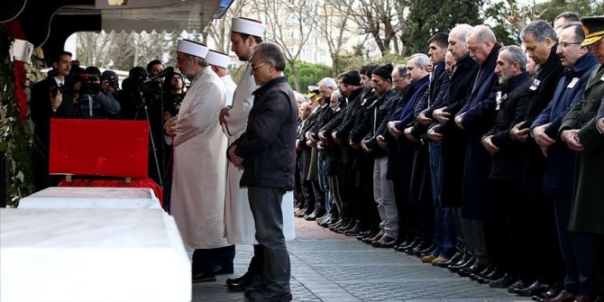 Van şehidi Uzman Onbaşı Erat, Erdoğan'ın katıldığı törenle son yolculuğuna uğurlandı