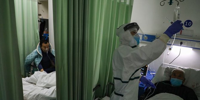 Çin’de yeni koronavirüs salgınından ölenlerin sayısı 812’e çıktı