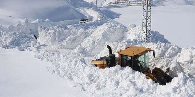 Doğu Anadolu ve Karadeniz'deki 8 şehirde çığ düşme riski