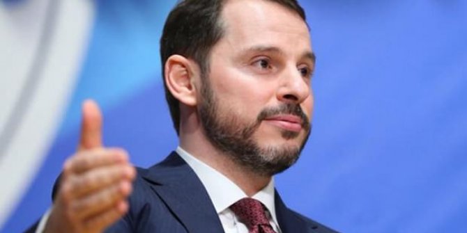 Bakan Albayrak: 1 Milyon Yazılımcı Projesi'nde gençlerin aldığı eğitimler CV'lerine işlenecek