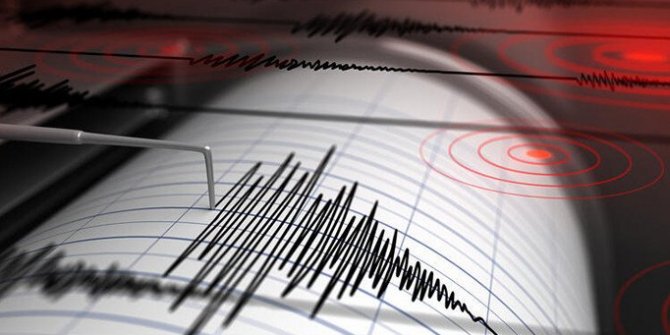 Manisa'da 5.2 şiddetinde deprem