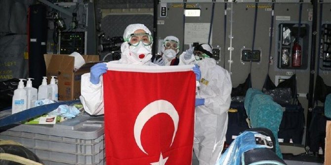 Vuhan'dan dönen Türk yolcular karantinadan çıkarıldı