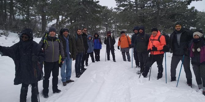 Kahramankazan Belediyesi'nden dağdaki sporculara çorba ikramı