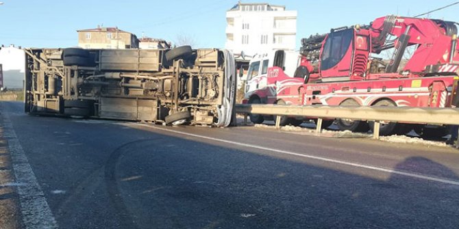 Ordu'da işçi servis midibüsü devrildi: 12 yaralı