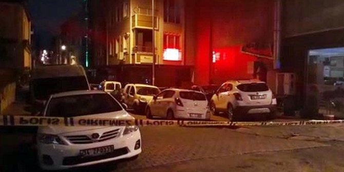 Kimlik soran 3 bekçi bıçaklandı
