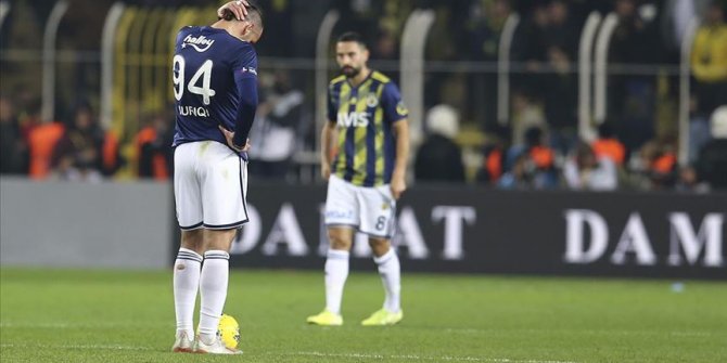 Fenerbahçe 4 haftada çöktü