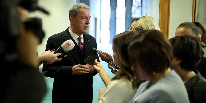 Bakan Akar: Rus heyetle görüşmelerde bir noktaya kadar geldi olaylar
