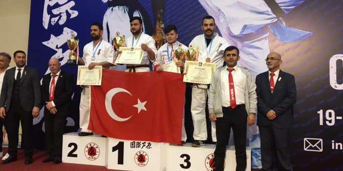 Pursaklar Belediye Spor Kulübü sporcuları ilk kez Avrupa şampiyonu oldu