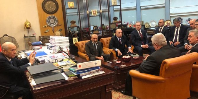 MHP'de İdlib nöbeti... Bu kareyle paylaşıldı