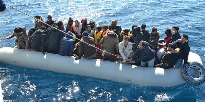 Bakan Soylu Yunanistan’a geçen göçmen sayısını açıklandı: Saat 12.10 itibari ile...