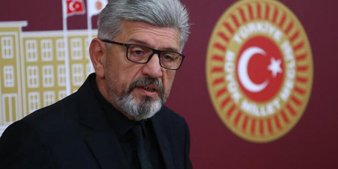 Cihangir İslam, Saadet Partisi'nden istifa etti