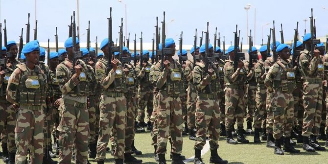 Somali'deki Türk askeri eğitim merkezi dördüncü mezunlarını verdi