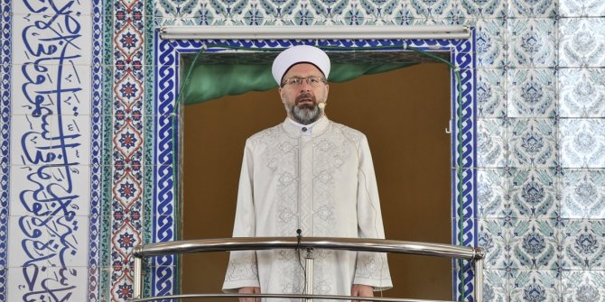 Ali Erbaş'ın hutbe konusu koronavirüs ve temizlik oldu