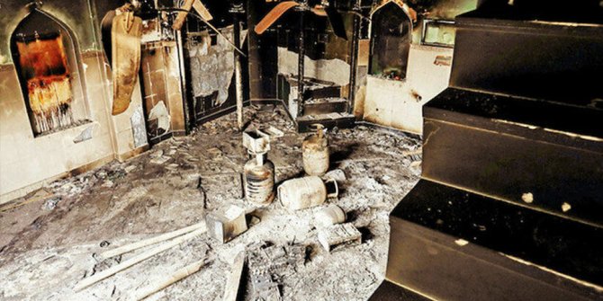 Hindistan’da son 48 saatte 4 cami yakıldı