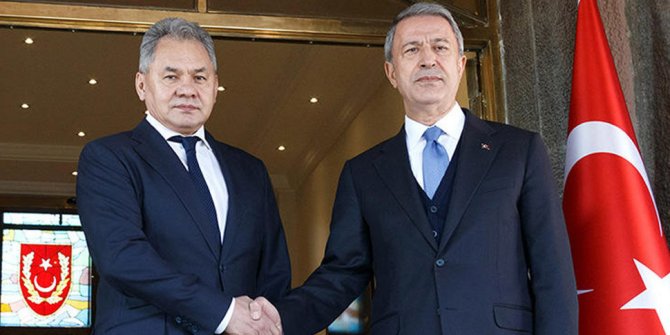 Bakan Akar, Rus mevkidaşı Sergey Şoygu ile görüştü