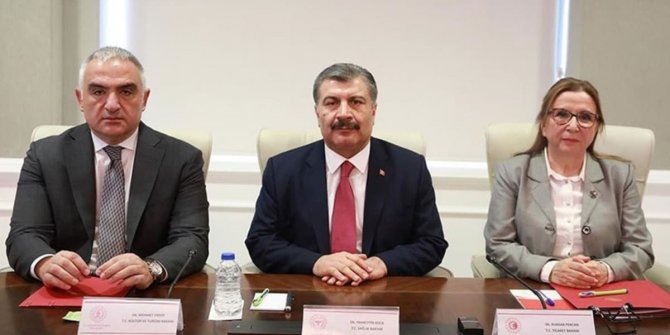 3 bakandan ortak 'koronavirüs' açıklaması! 'Risk somut, çözüm basit'